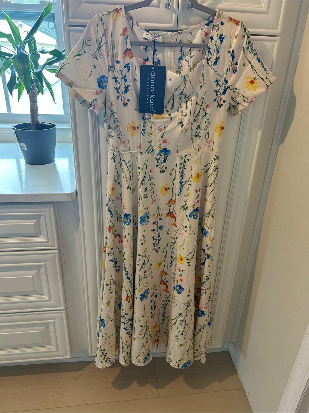Anna-Kaci Cream Floral Midi Dress with Short Sleeves